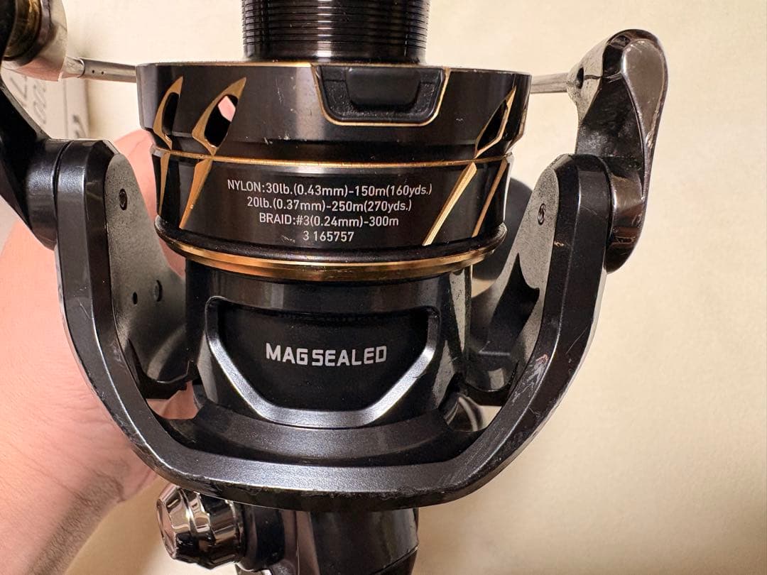 DAIWA CALDIA SW 6000D-H スピニングリール