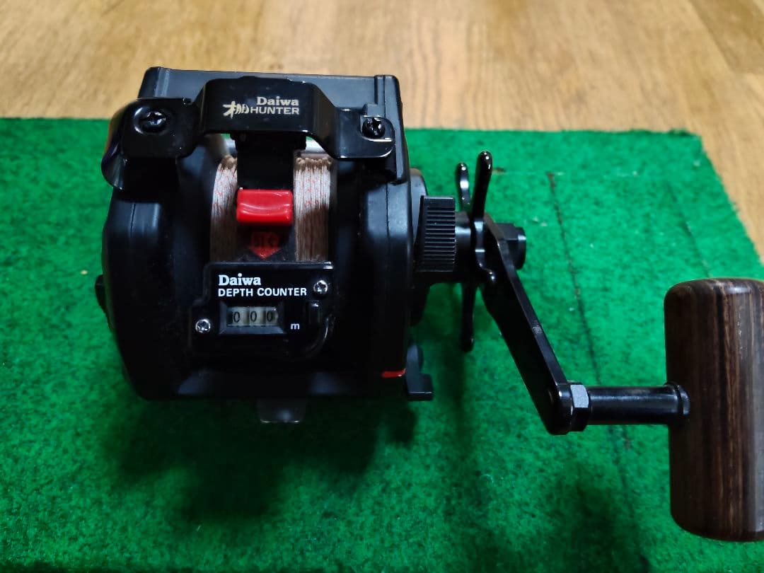 DAIWA棚HUNTERSS-50MAGSERVO カウンター付。
