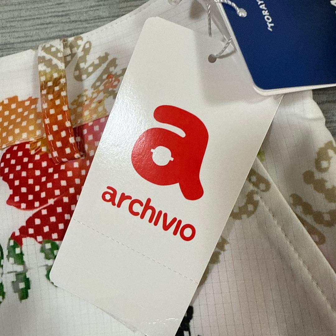 新品タグ付き未使用　ARCHIVIO アルチビオ　ショートパンツ