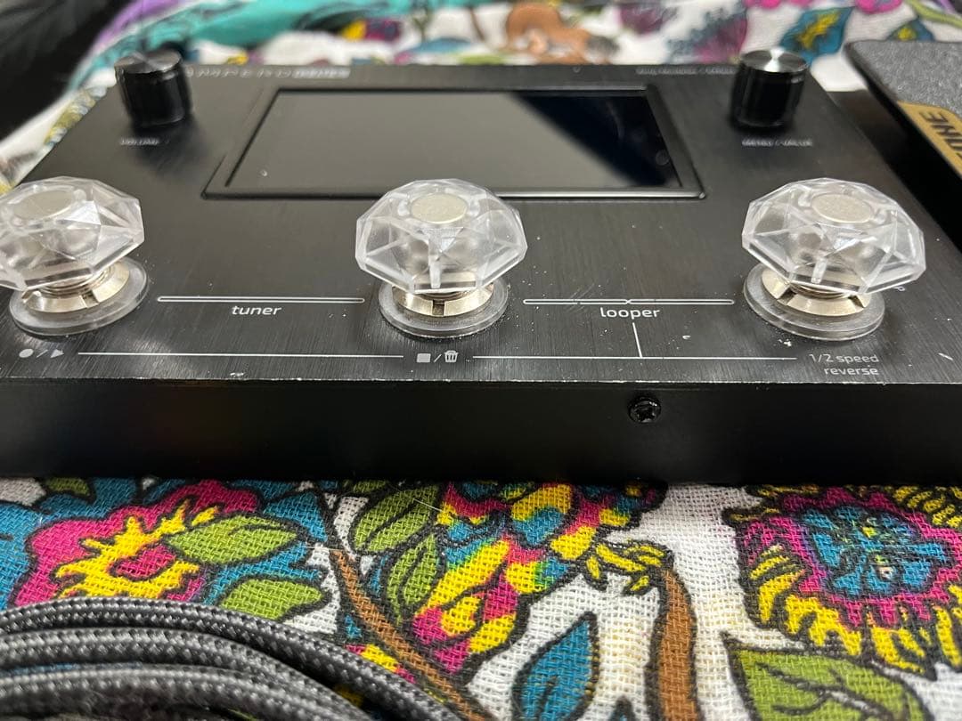 Hotone Ampero One（MP-80） ギターエフェクター