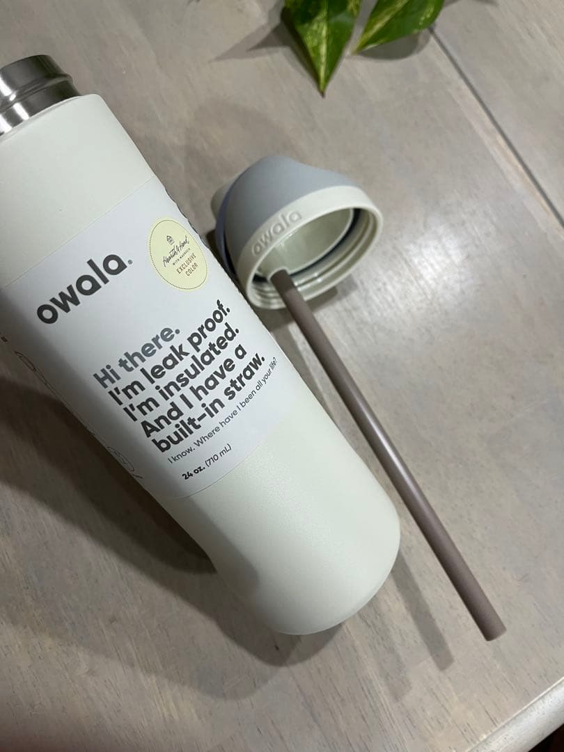 オワラ　Owala 水筒　710ml ホワイト　ターゲット　限定色！Target