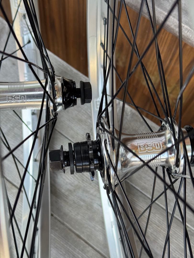 BMX ホイールセットBSD SWERVE X AERO PRO 20インチ