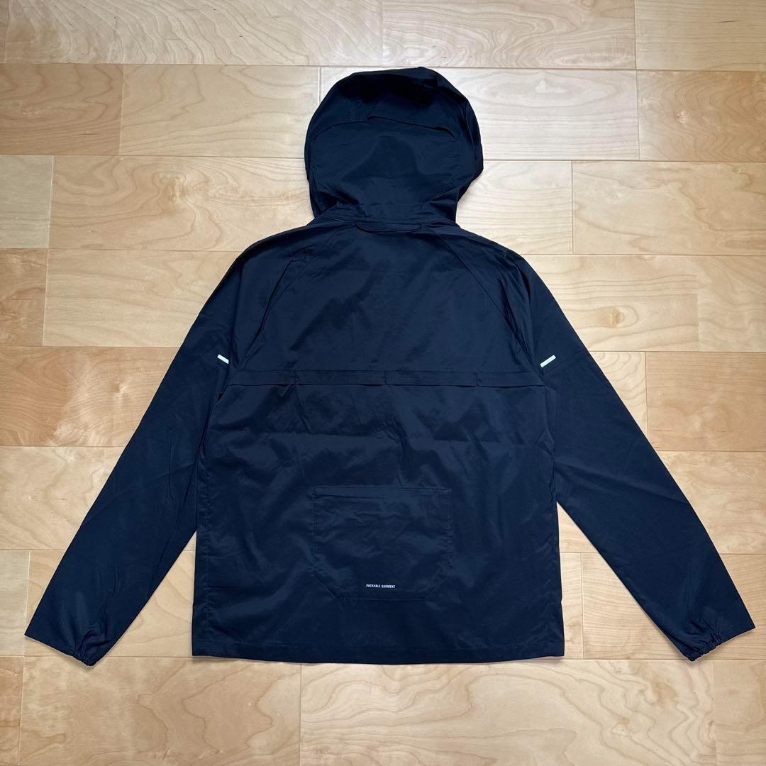 NIKE ランニングジャケット　ウィンドランナー　フルジップ　黒　Lサイズ　新品