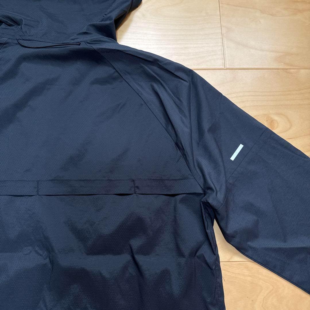 NIKE ランニングジャケット　ウィンドランナー　フルジップ　黒　Lサイズ　新品