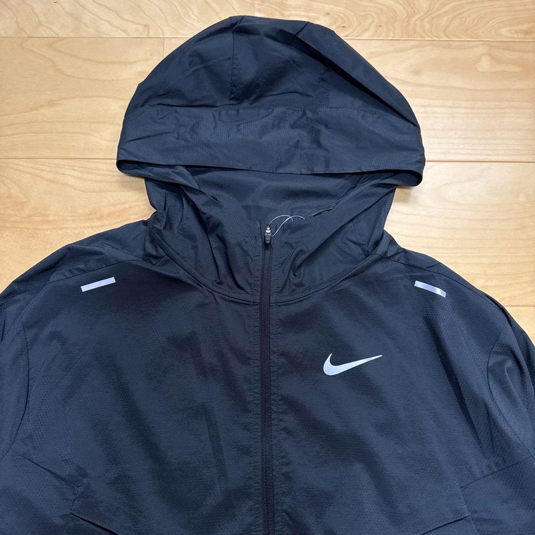 NIKE ランニングジャケット　ウィンドランナー　フルジップ　黒　Lサイズ　新品