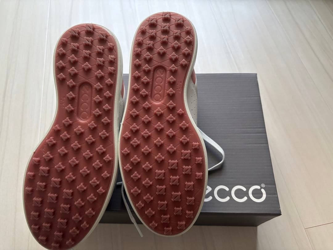 大丸購入！試着のみ！ECCO ゴルフシューズ 女性用 39
