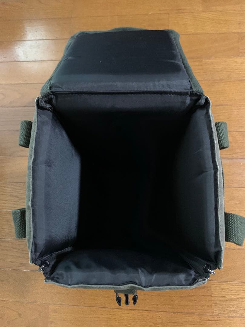 asobito（アソビト） ランタンケース　オリーブ　未使用に近い