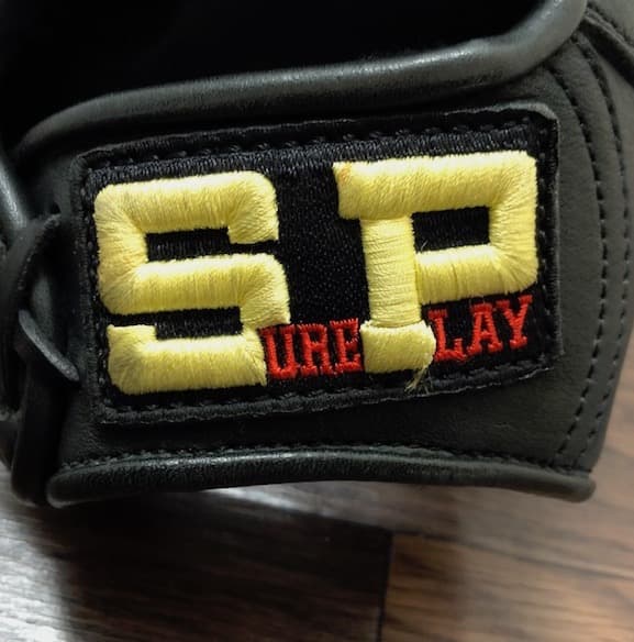 硬式グローブ　SURE PLAY　シュアプレイ　 和牛　投手用グラブ　日本製