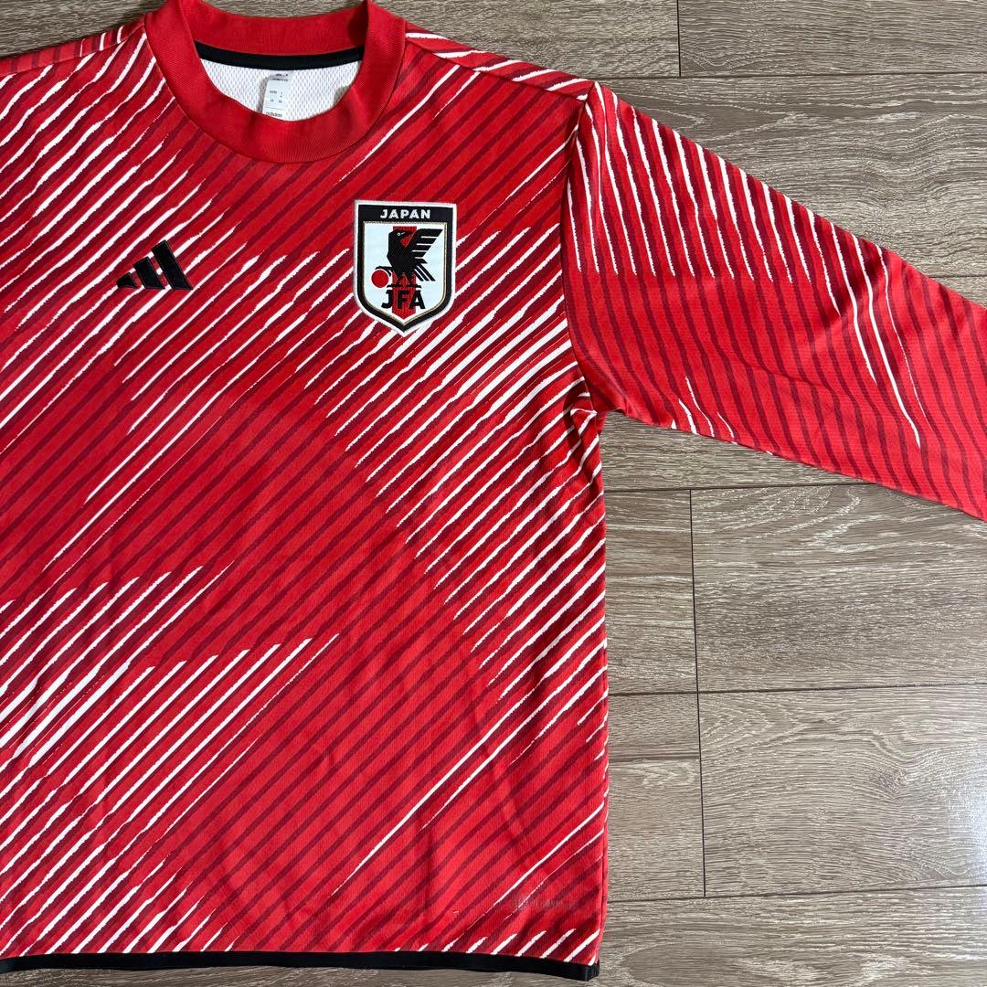 超美品 adidas 日本代表 22/23 プレマッチ ウォームトップ M