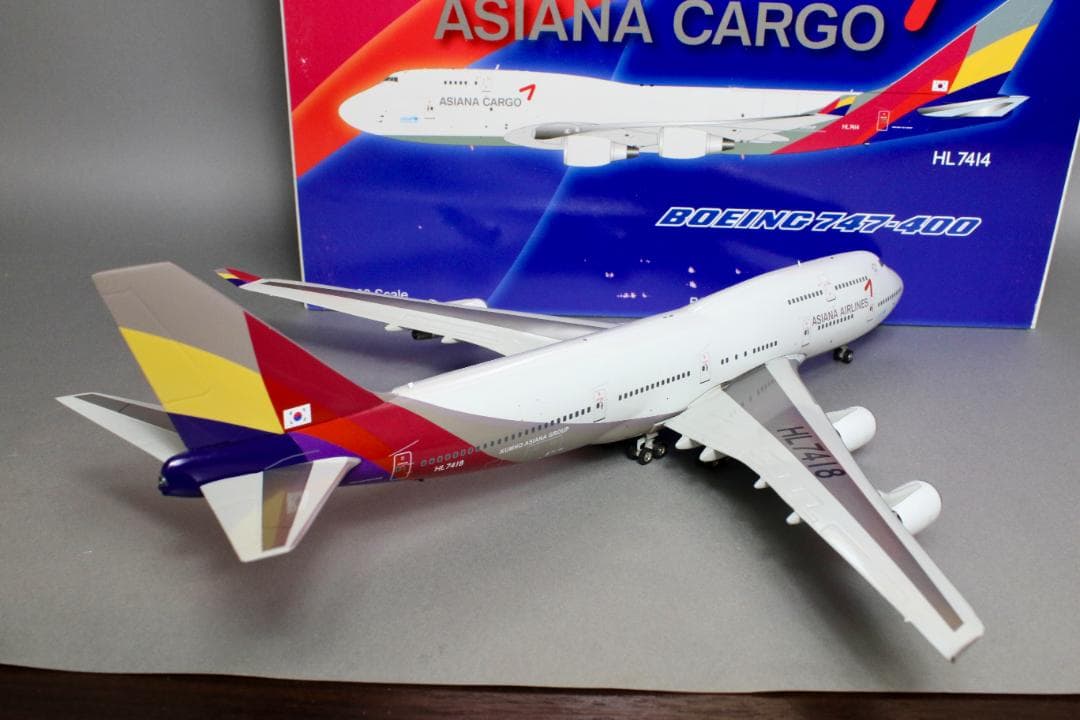 レア Inflight 1/200 アシアナ航空 Asiana B747-400