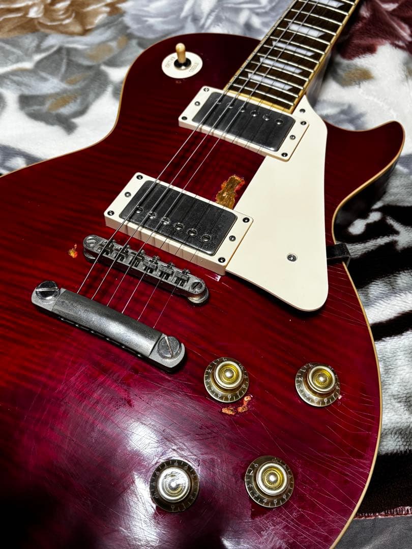 ギター Les Paul Cherry red heard relic