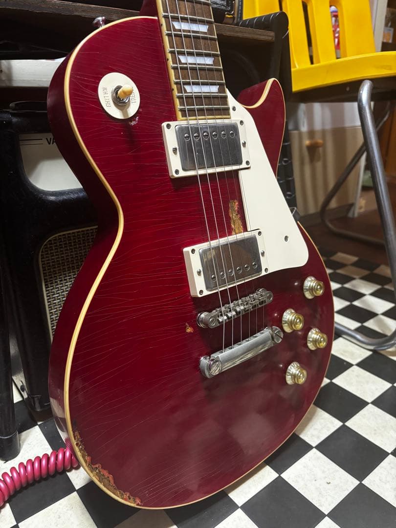 ギター Les Paul Cherry red heard relic