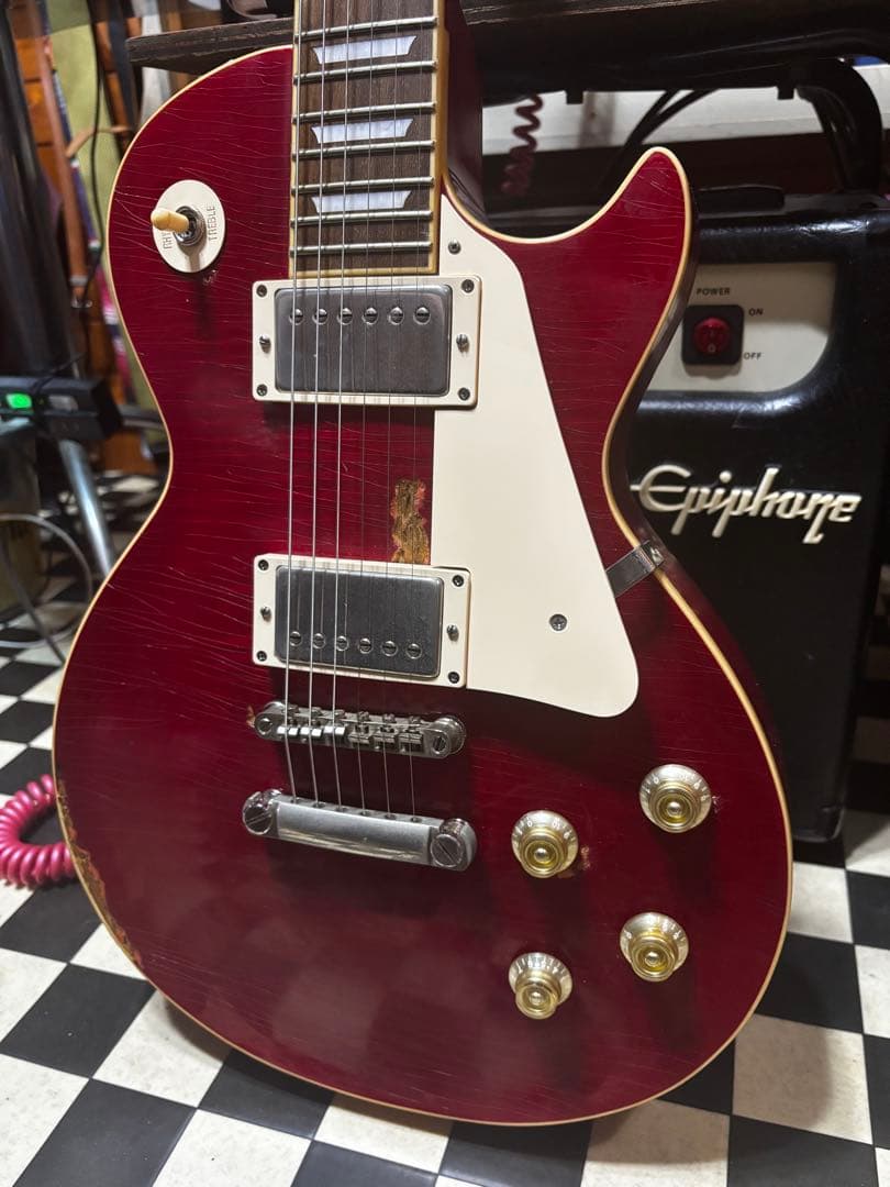 ギター Les Paul Cherry red heard relic