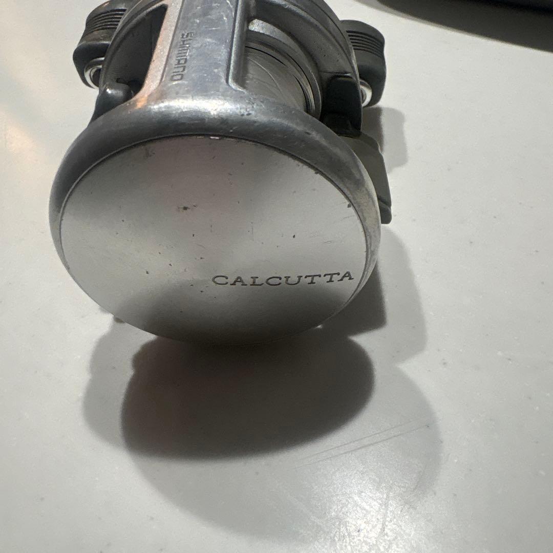 SHIMANO 初代カルカッタ100