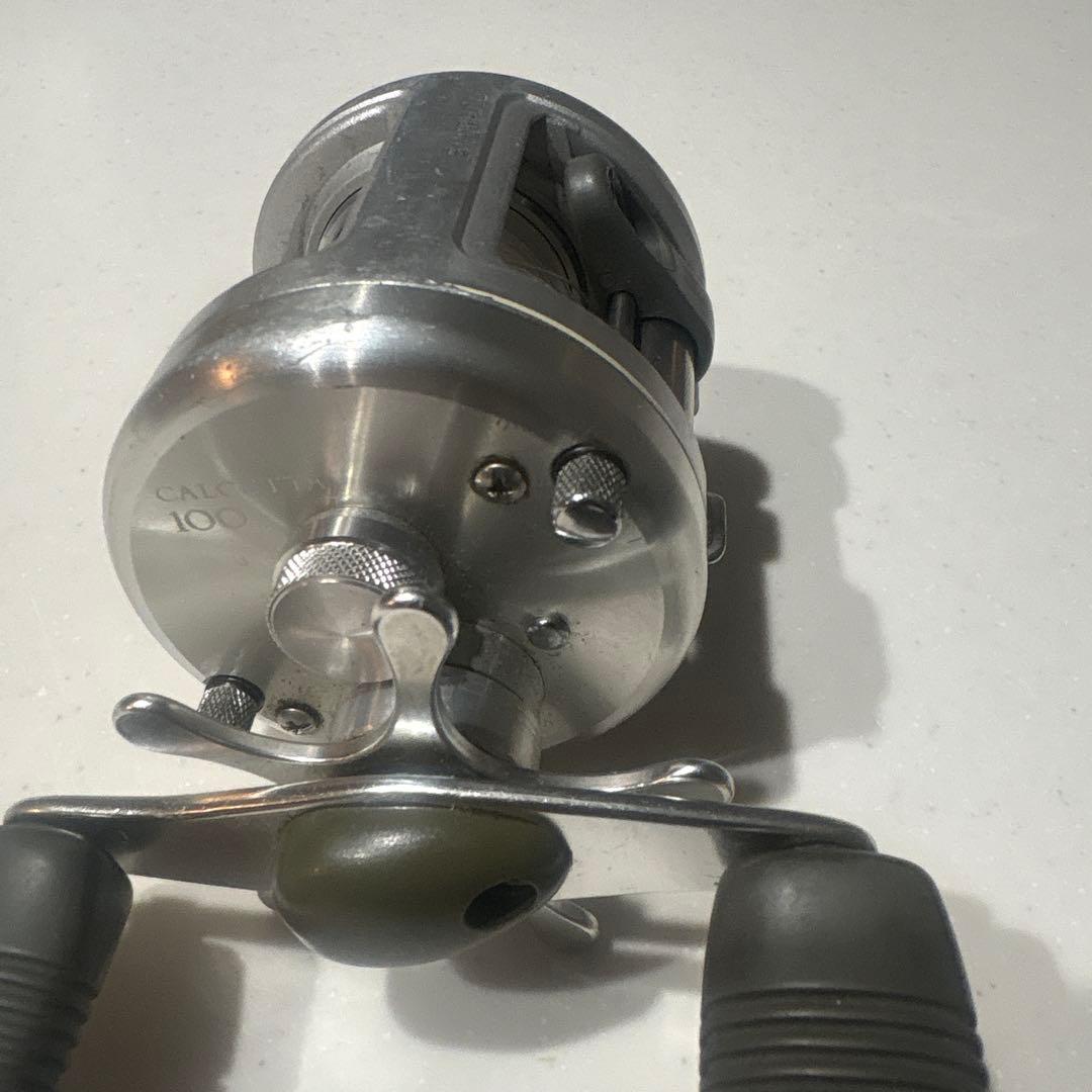 SHIMANO 初代カルカッタ100
