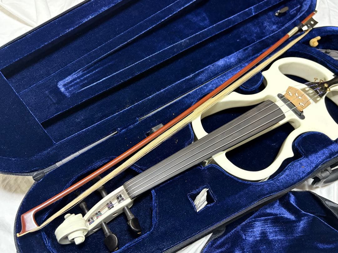 KIKUTANI エレクトリックバイオリン　専用ケース付き美品1937-02-1