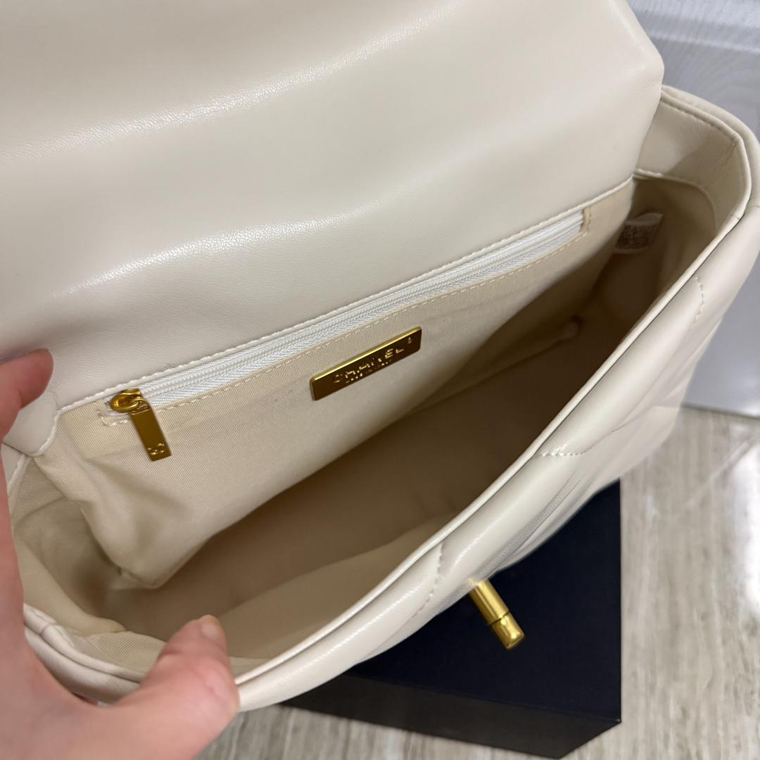レディース　ショルダーバッグ　正規品