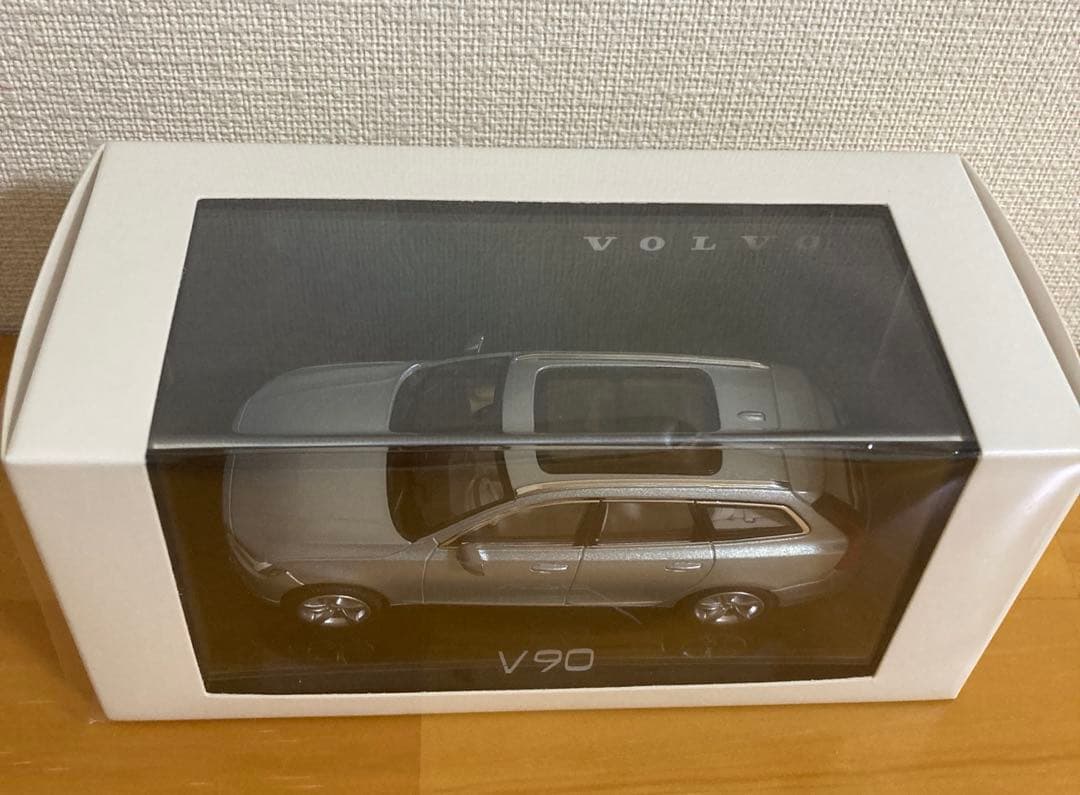 NOREV VOLVO V90 1/43 ミニカー