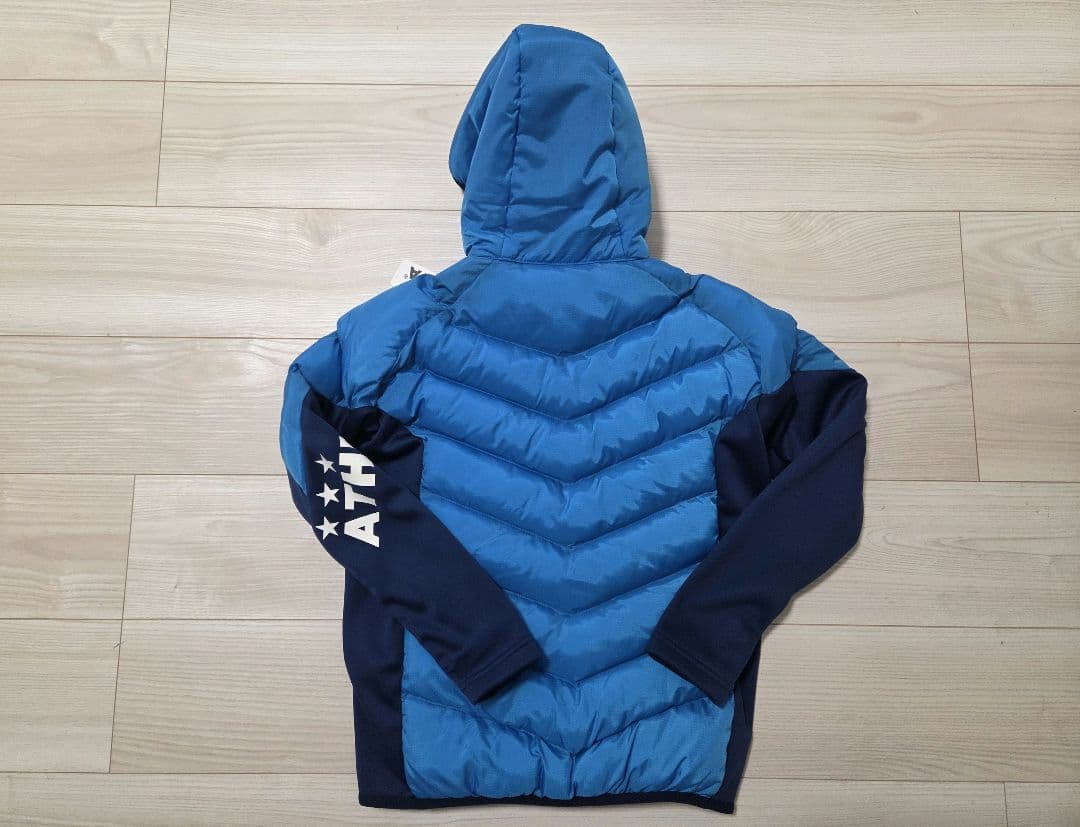 【新品　未使用】ATHLETA　アスレタ　中綿ウォームジャケット 140