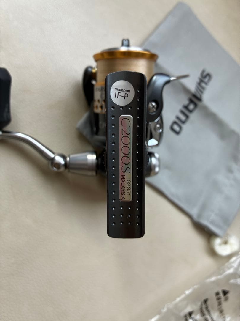 シマノ SHIMANO 09 レアニウムCI4 C2000S スピニングリール