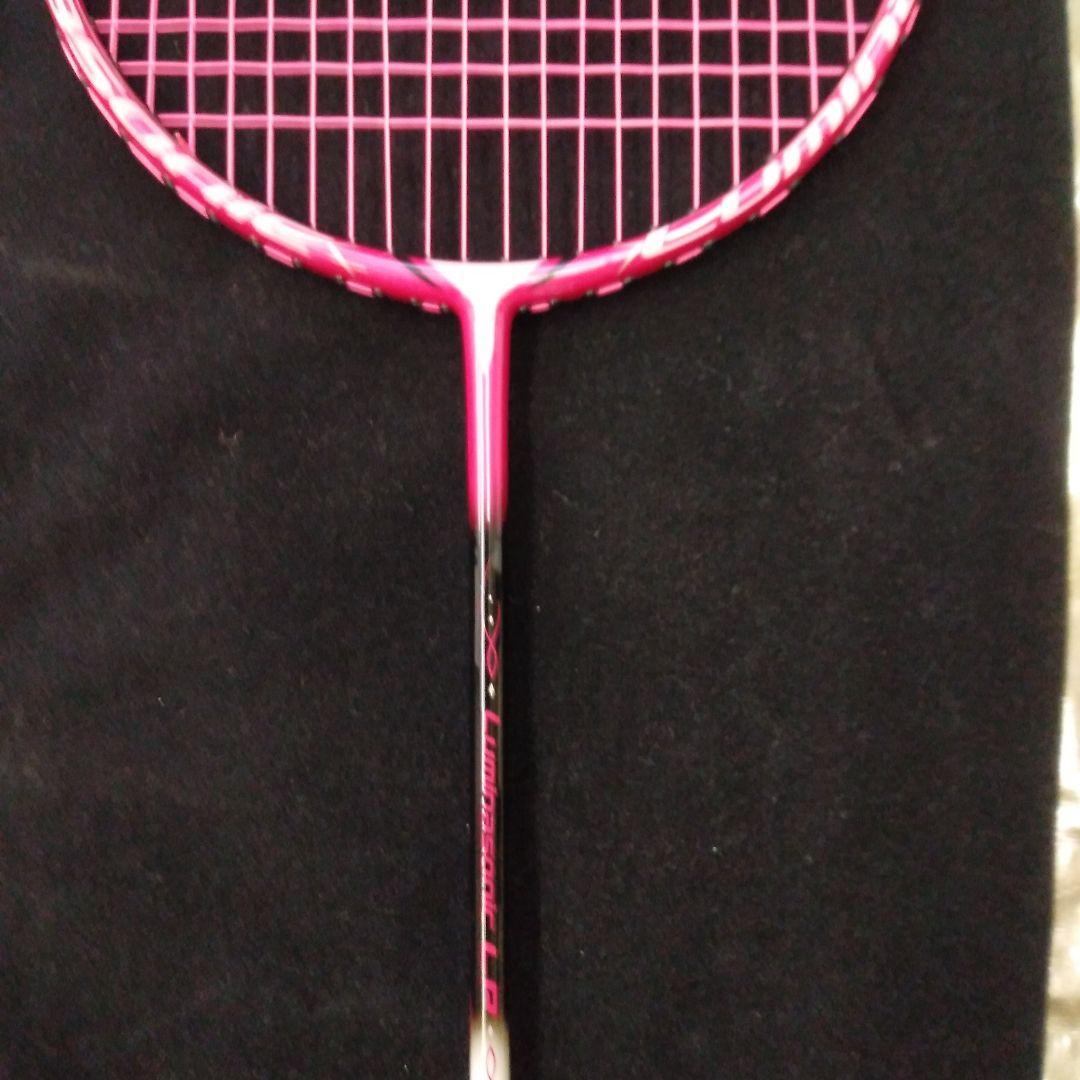 良品　Mizuno バドミントンラケットLUMINASONIC LP 4U6