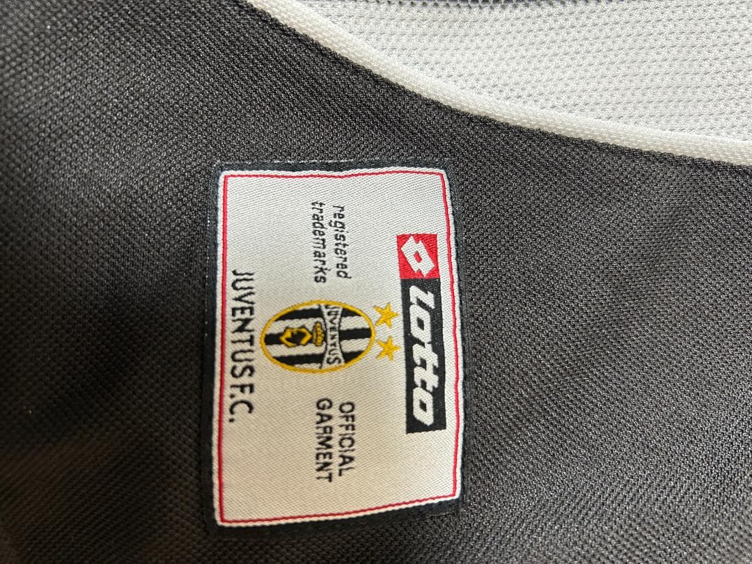 Juventus ストライプシャツ