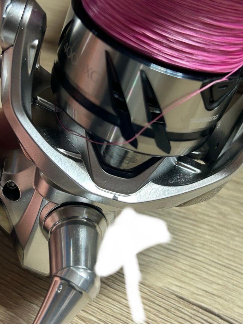 23STRADIC 4000XG スピニングリール