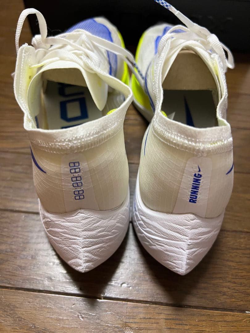 【美品】NIKE ヴェイパーフライネクストパーセント 25cm 初代 白