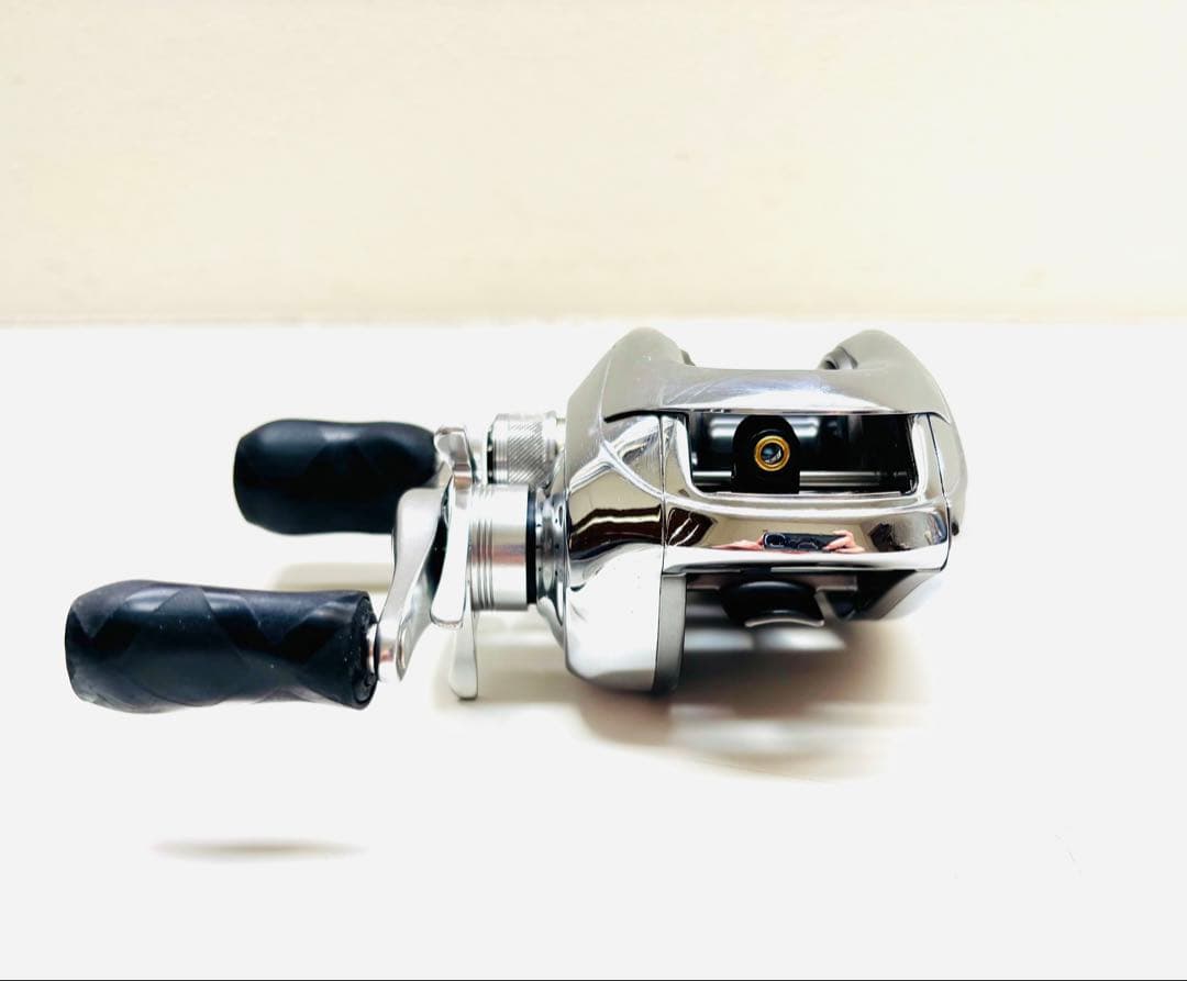 シマノ　SHIMANO アンタレスDC7 右ハンドル