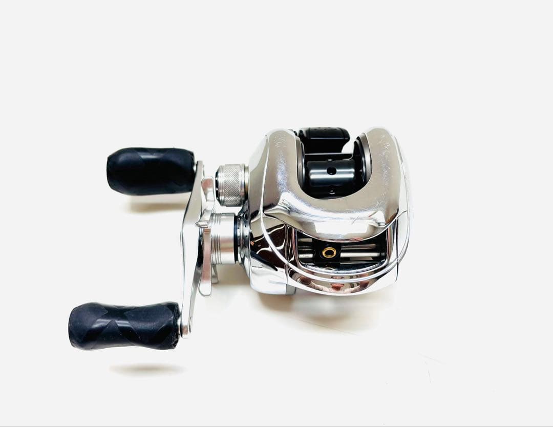 シマノ　SHIMANO アンタレスDC7 右ハンドル