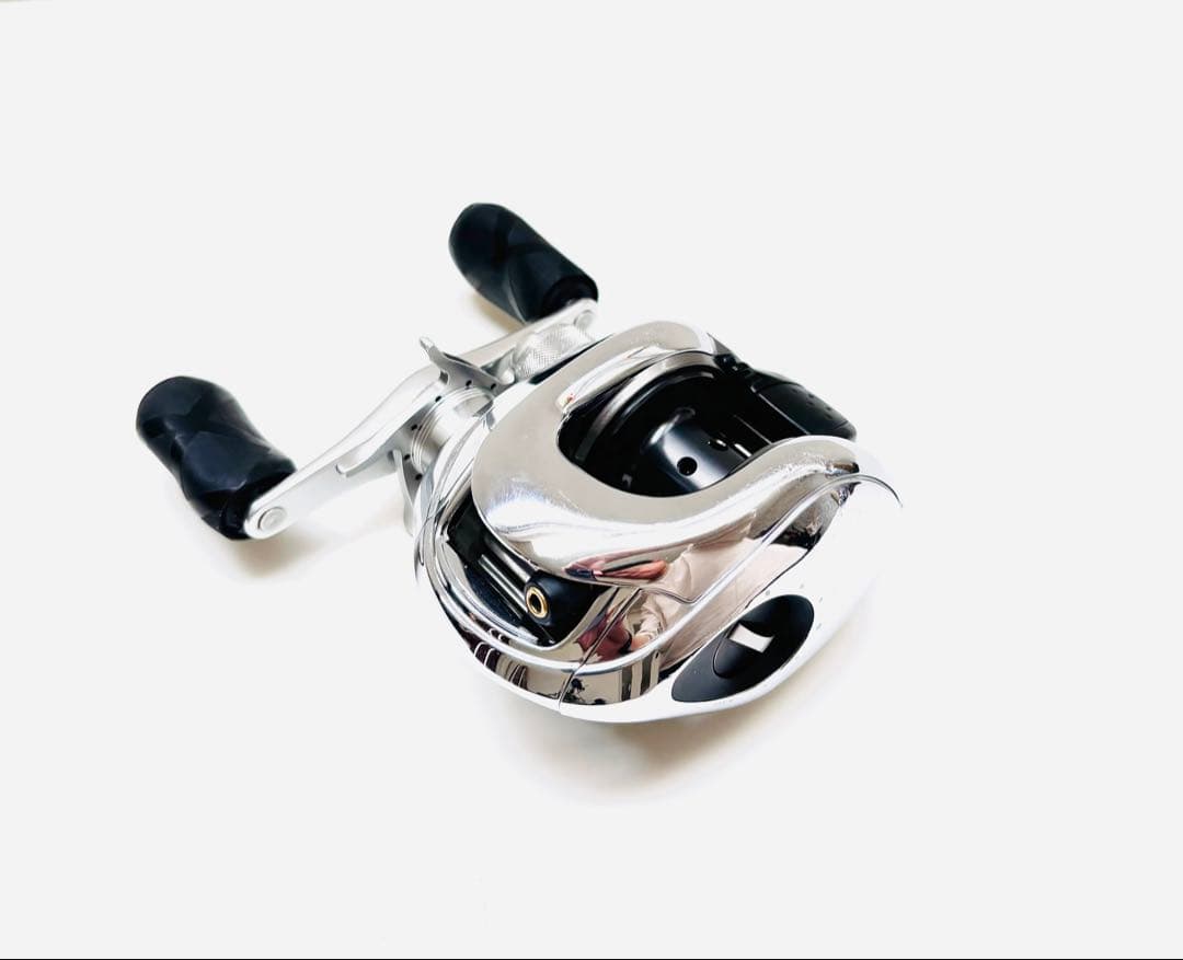 シマノ　SHIMANO アンタレスDC7 右ハンドル