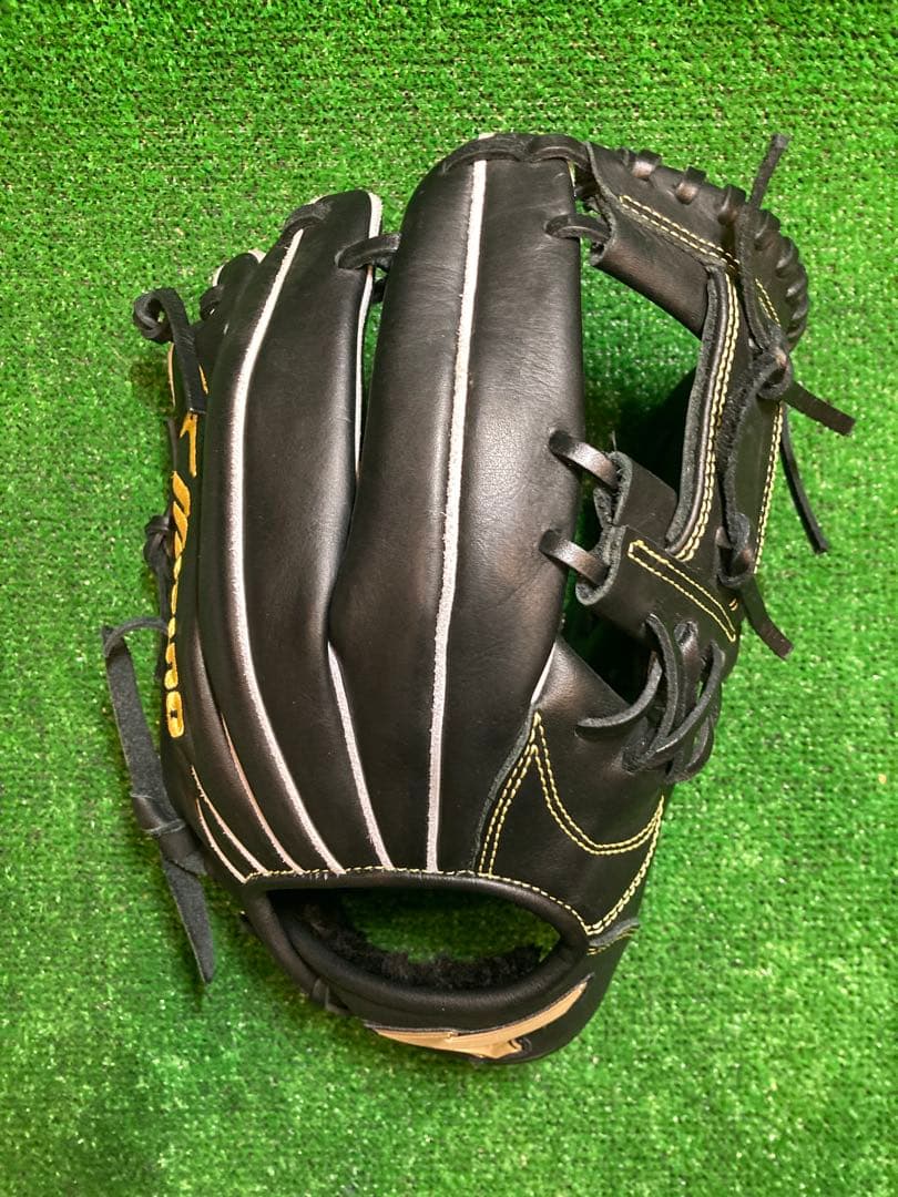 【型付済・美品】ミズノ メジャースタイル 一般軟式用 内野手用 グラブ MLB