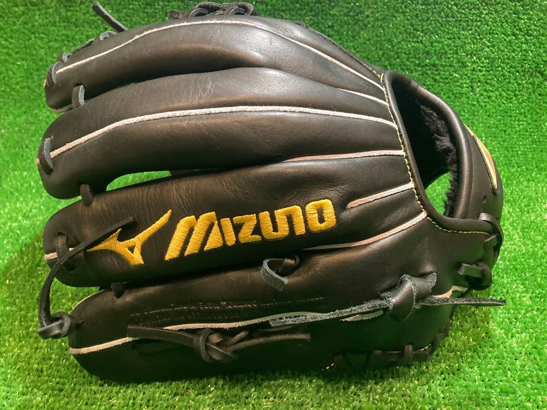【型付済・美品】ミズノ メジャースタイル 一般軟式用 内野手用 グラブ MLB