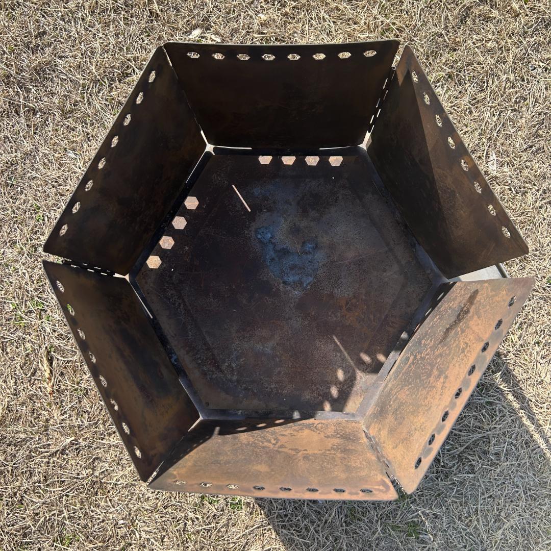 VARGO MEGAHEX T-322 焚き火台 スモークレス