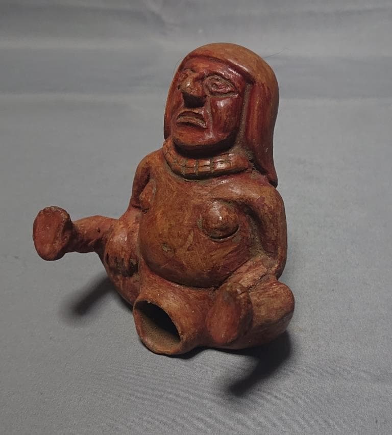 コレクター収集品　ペルー北海岸　モチェ文化　女子座像