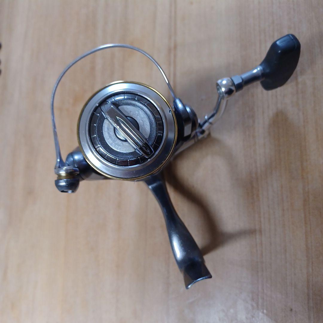 Shimano TWIN POWER C3000 スピニングリール