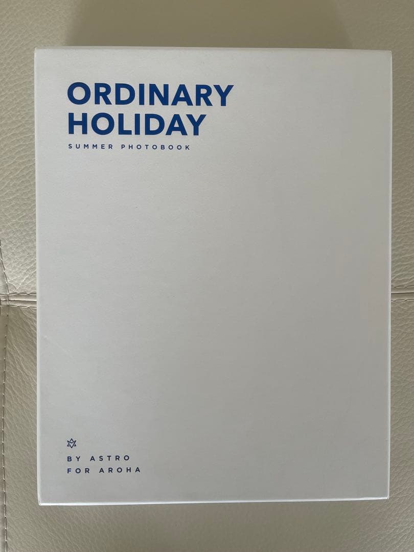 ASTRO ORDINARY HOLIDAY 写真集 DVD無し　チャウヌ