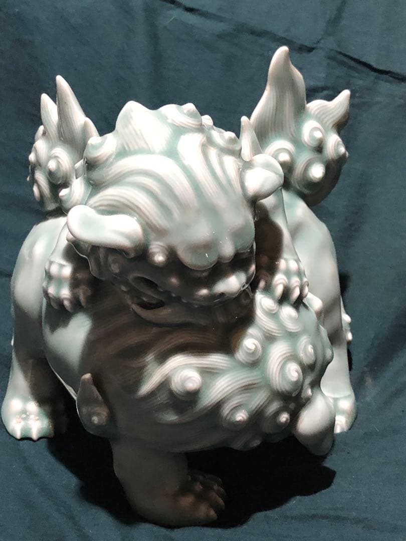 青磁　伊万里　有田　平戸　陶器製 獅子犬 置物 インテリア