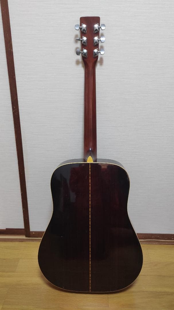 ギター ThreeS W-200