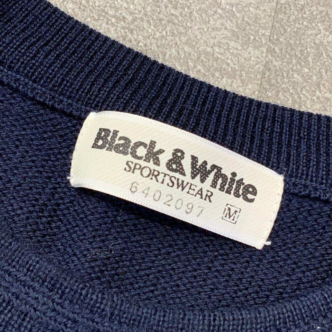 極美品 Black＆White 刺繍 フラッグデザイン ニット