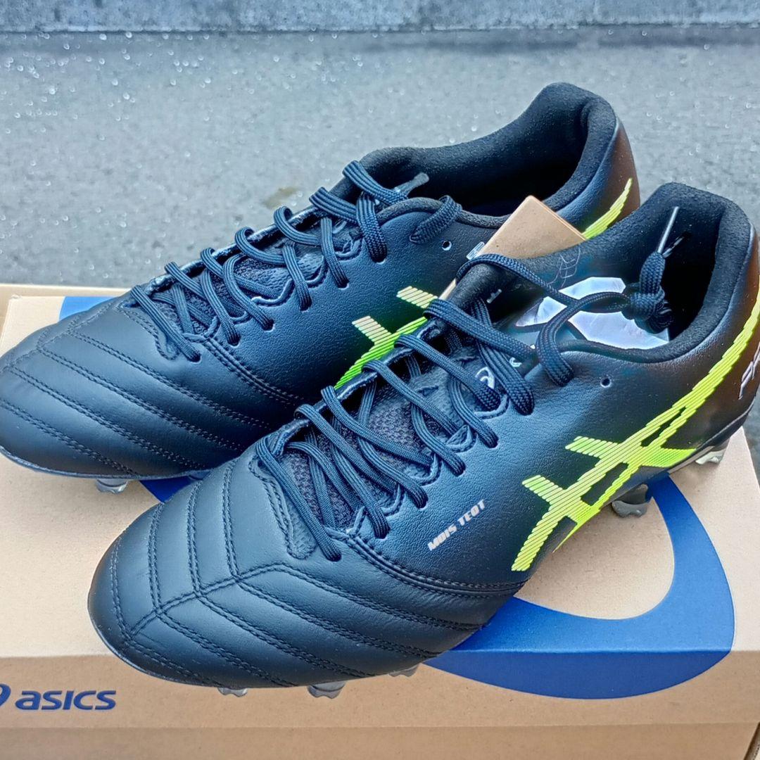 asics スパイク　25.5cm