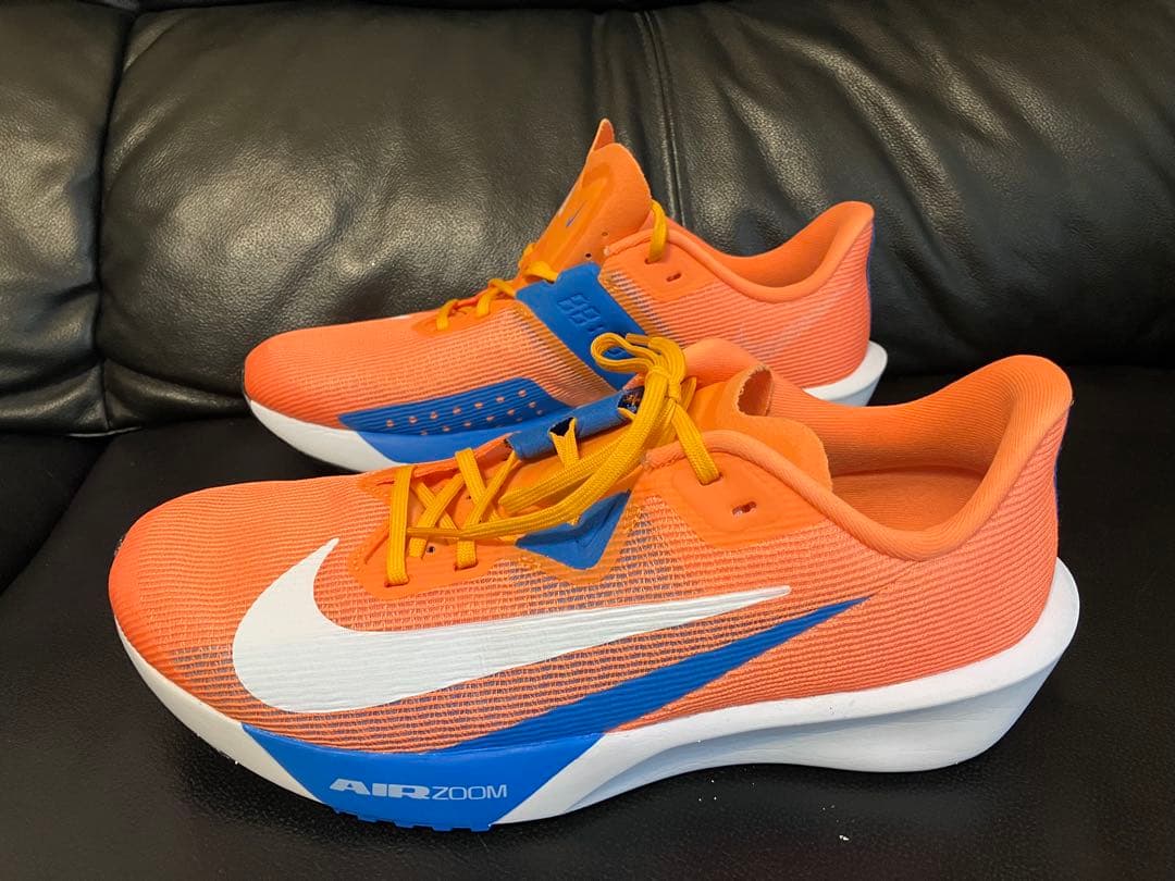 招き猫⭐︎ナイキNIKE ランニングシューズ エアズーム ライバルフライ4