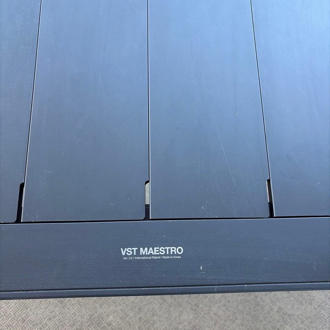 ベルン（VERNE）マエストロテーブル