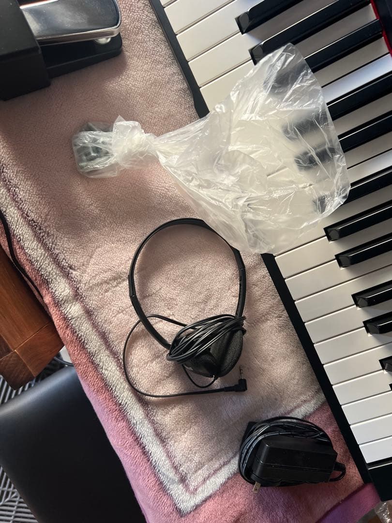 18年製　KORG LP-180 デジタルピアノ ブラック