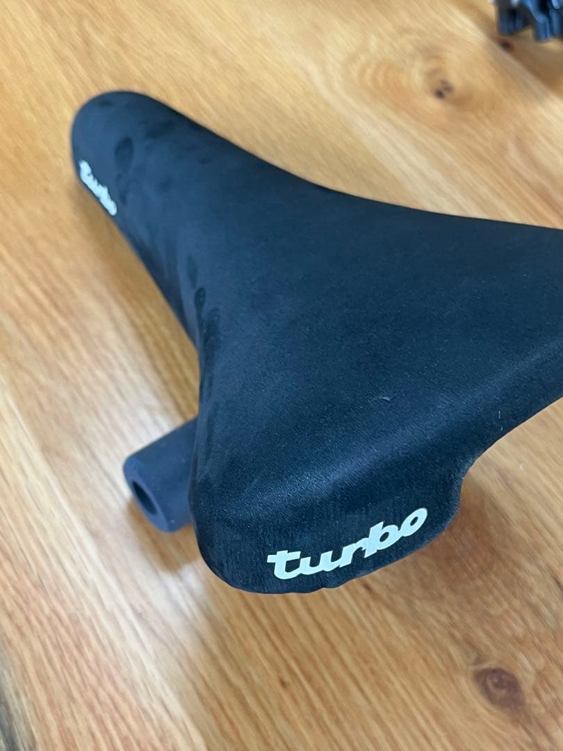 SELLE ITALIA turbo サドル 黒