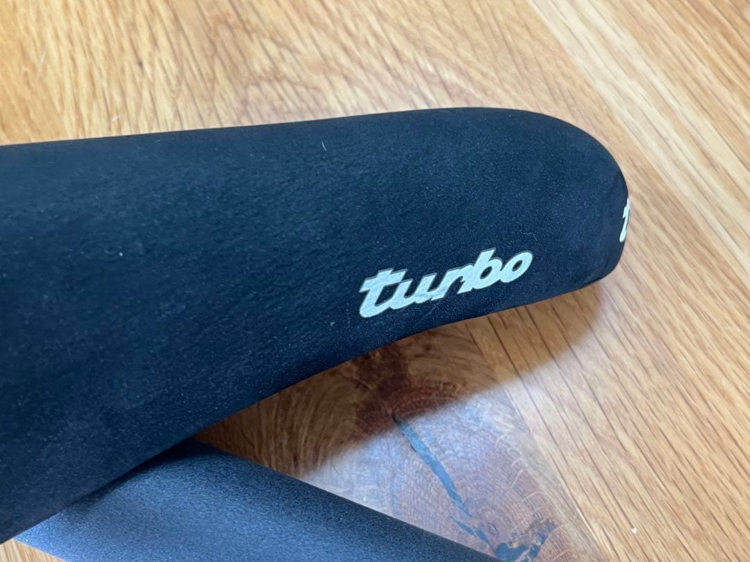 SELLE ITALIA turbo サドル 黒