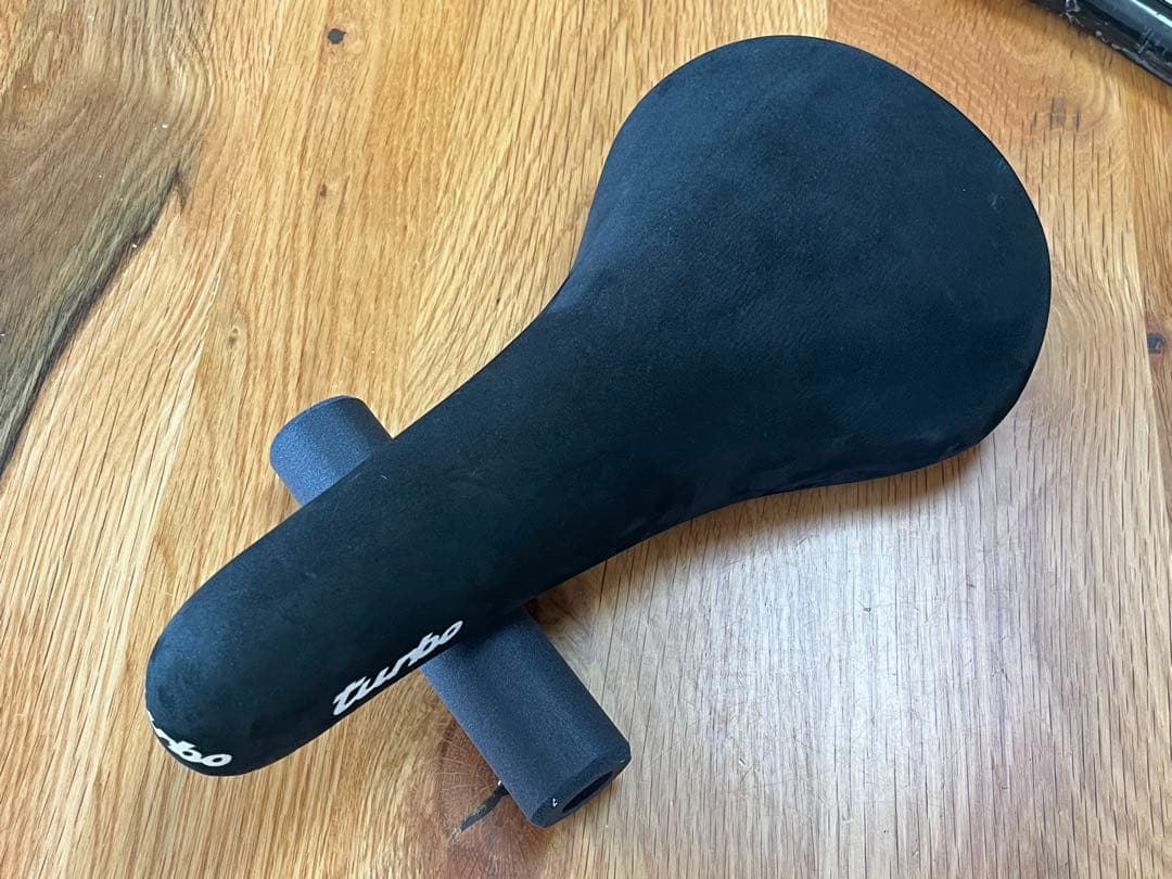 SELLE ITALIA turbo サドル 黒