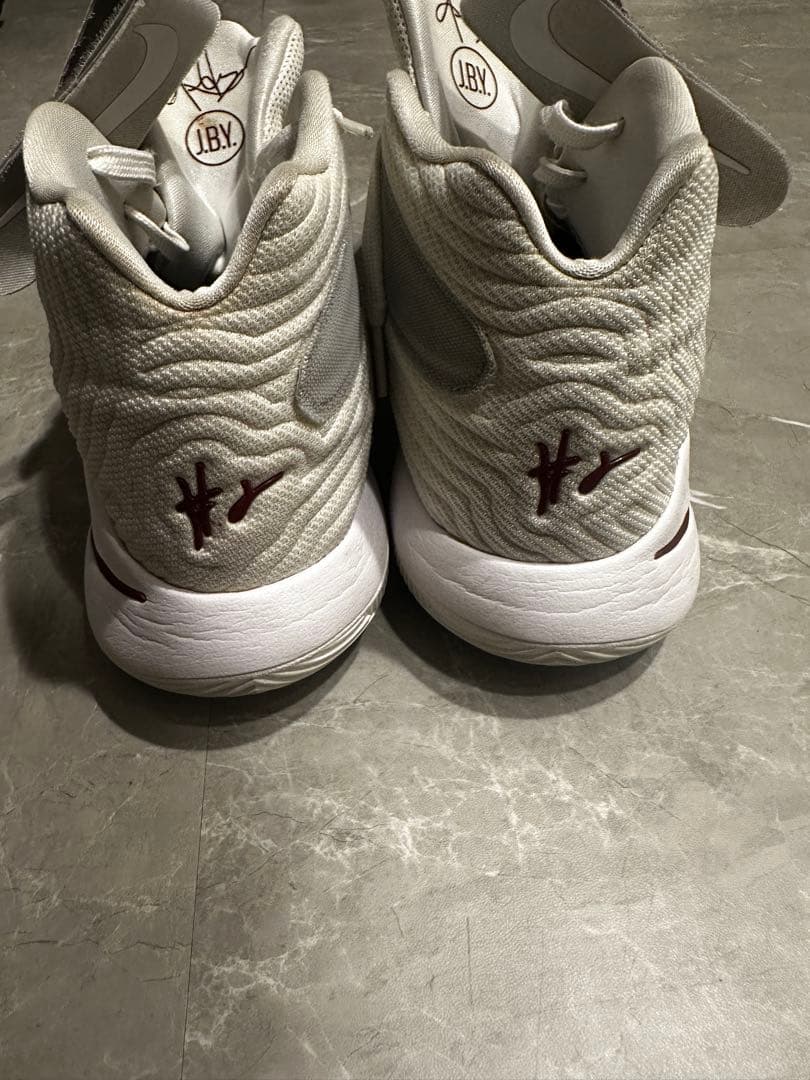 Nike Kyrie 2NikeID シューズ