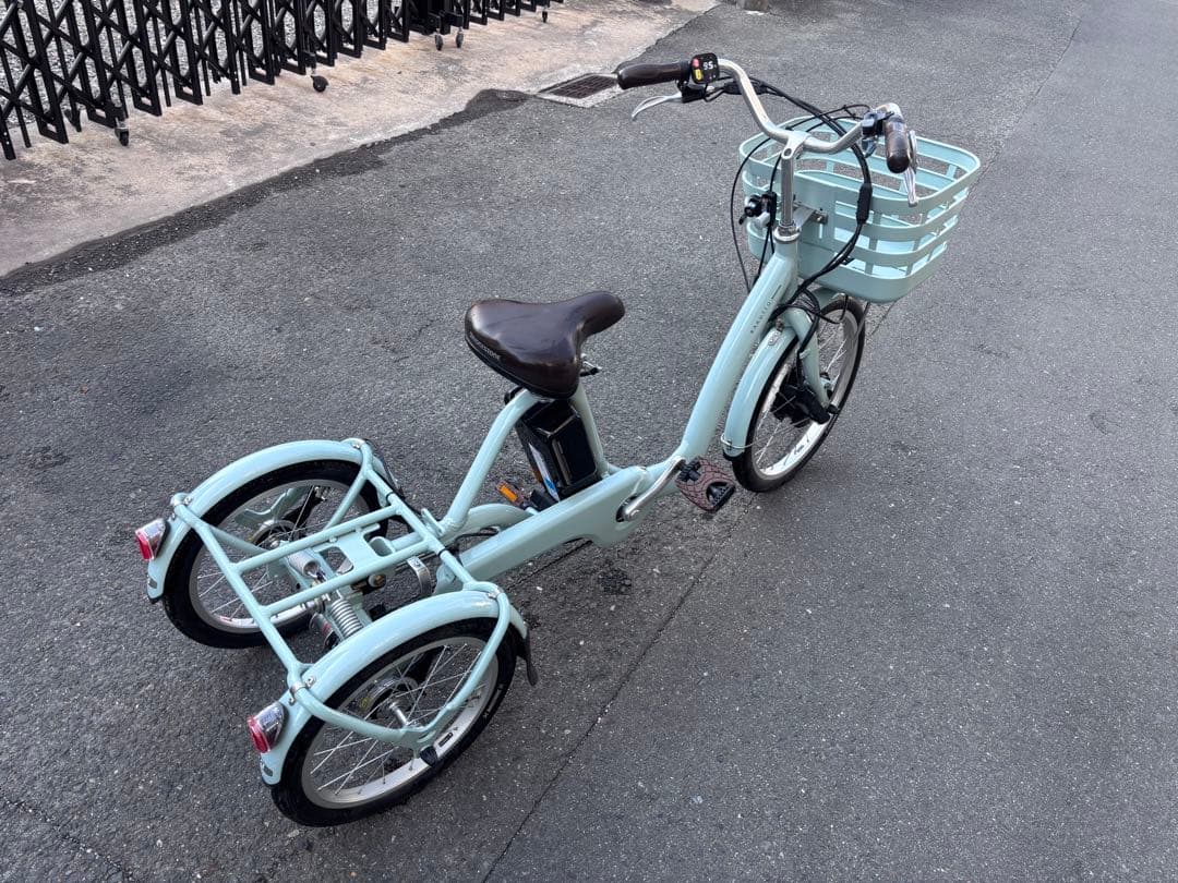 綺麗BRIDGESTONE 電動アシスト三輪車 RAKUTTO WAGON