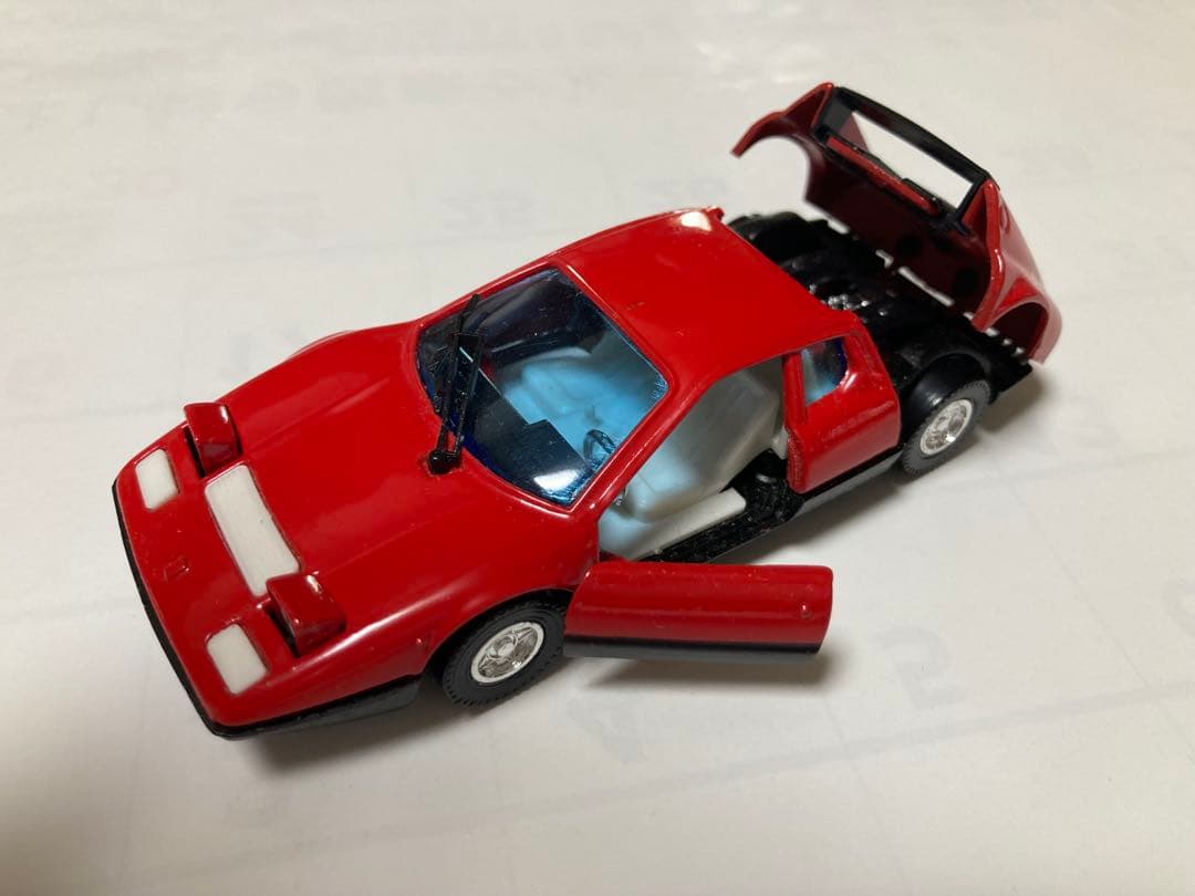 Ferrari 365GTB 1/43ミニカー　色違い2台セット